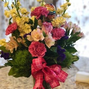 Meet your Posher, Yvette